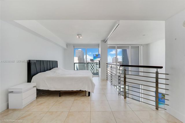 41 SE 5th Street 2409, Miami, FL 33131