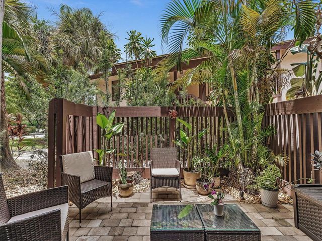 9256 SABAL RIDGE Circle C, Boca Raton, FL 33428