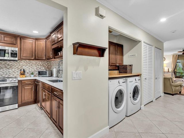 9256 SABAL RIDGE Circle C, Boca Raton, FL 33428