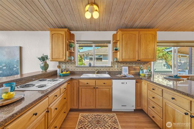 1133 E Hemlock Street, Kent, WA 98030