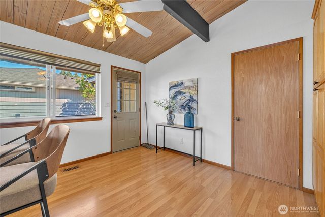 1133 E Hemlock Street, Kent, WA 98030