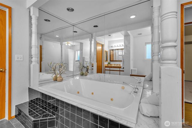 1133 E Hemlock Street, Kent, WA 98030