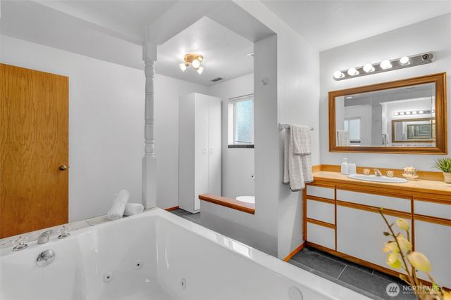 1133 E Hemlock Street, Kent, WA 98030