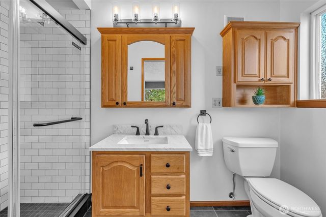 1133 E Hemlock Street, Kent, WA 98030