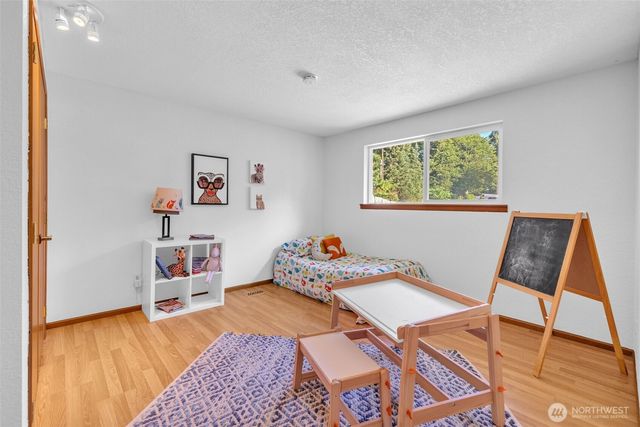 1133 E Hemlock Street, Kent, WA 98030