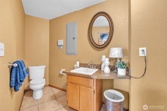 1133 E Hemlock Street, Kent, WA 98030