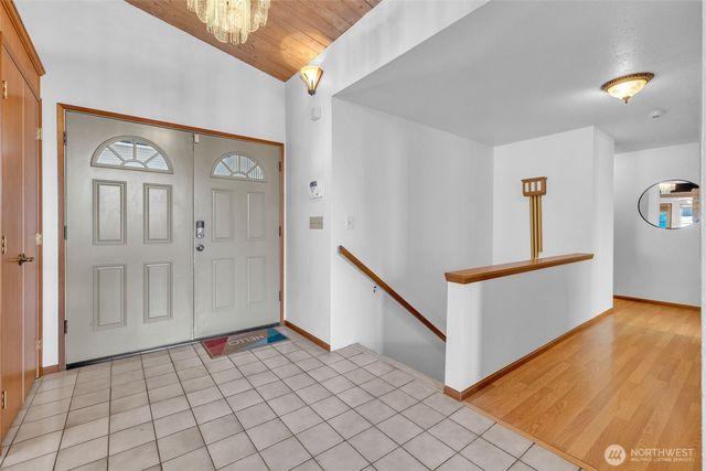 1133 E Hemlock Street, Kent, WA 98030