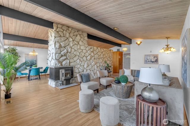 1133 E Hemlock Street, Kent, WA 98030