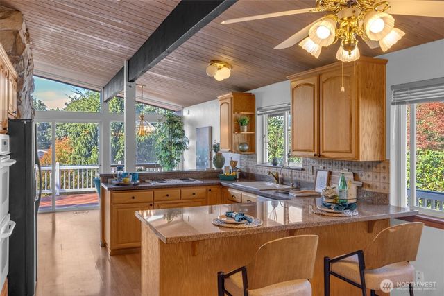 1133 E Hemlock Street, Kent, WA 98030