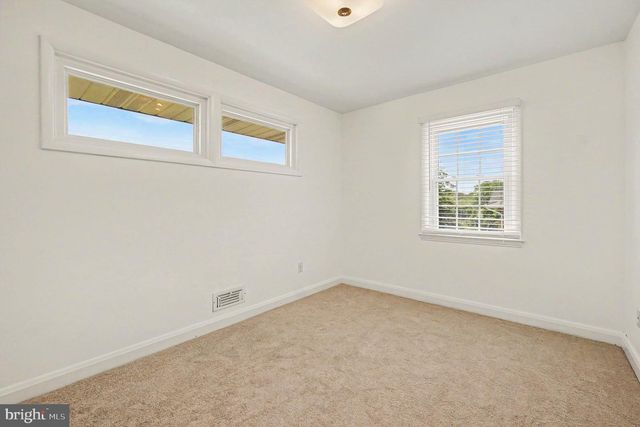 9204 SNYDER LN, Perry Hall, MD 21128