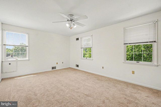 9204 SNYDER LN, Perry Hall, MD 21128