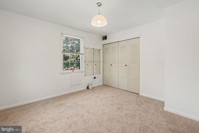 9204 SNYDER LN, Perry Hall, MD 21128