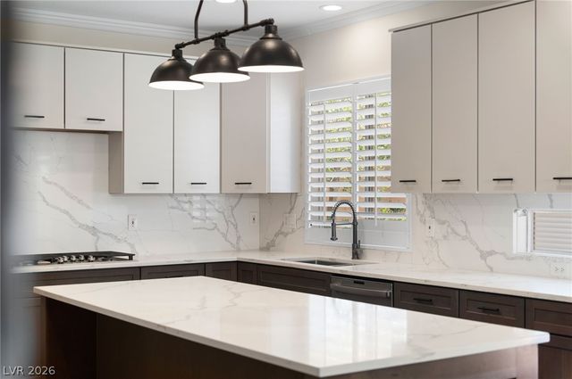 233 Leaf Bud Court, Henderson, NV 89074