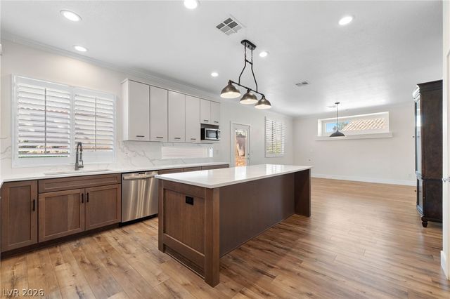 233 Leaf Bud Court, Henderson, NV 89074