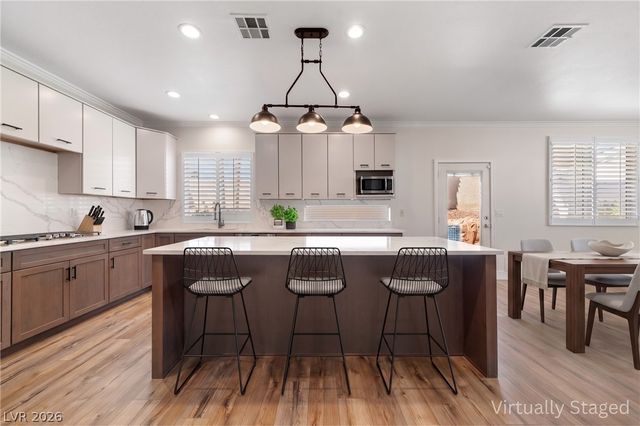 233 Leaf Bud Court, Henderson, NV 89074