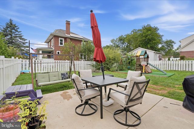 411 E WALNUT ST, Perkasie, PA 18944