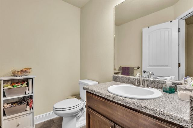 5573 Hannah St, Milton, FL 32570