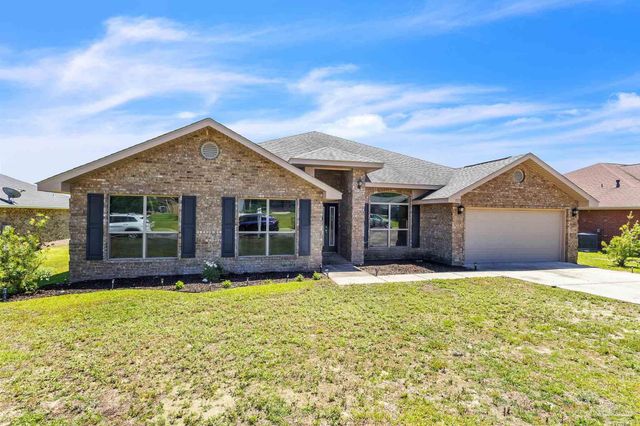 5573 Hannah St, Milton, FL 32570