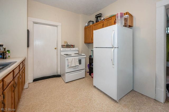 1005 S Freedom Avenue, Alliance, OH 44601