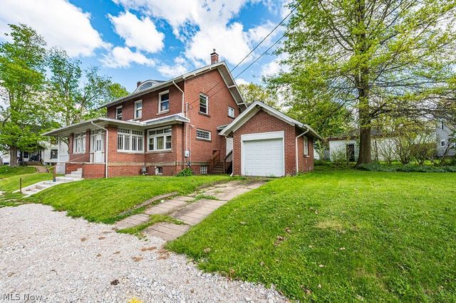 1005 S Freedom Avenue, Alliance, OH 44601