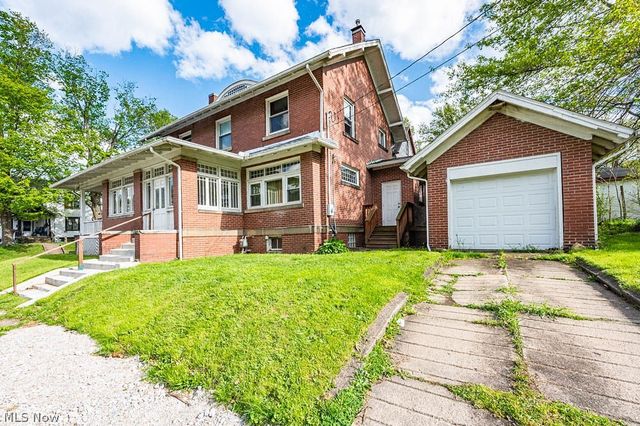 1005 S Freedom Avenue, Alliance, OH 44601
