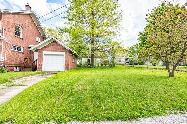 1005 S Freedom Avenue, Alliance, OH 44601