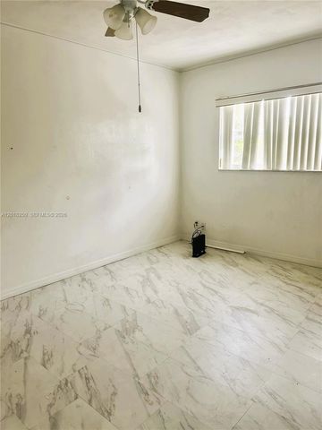 1958 Monroe St 209, Hollywood, FL 33020