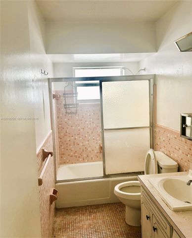 1958 Monroe St 209, Hollywood, FL 33020