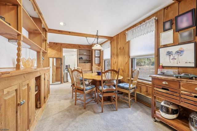 269 Paterson Ave, Midland Park Boro, NJ 07432