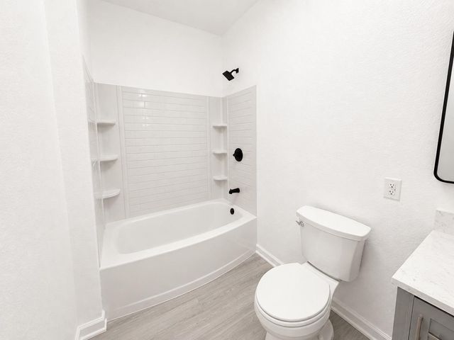 1010 Linden Street, La Marque, TX 77568