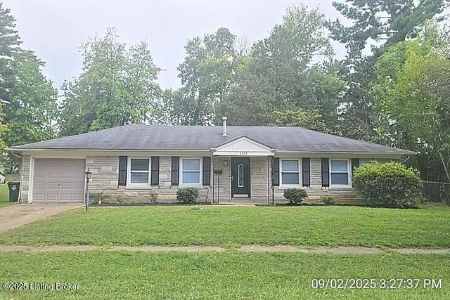 8802 Malvern Hill Rd, Louisville, KY 40242