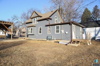 1914 S Duluth Ave Avenue, Sioux Falls, SD 57105