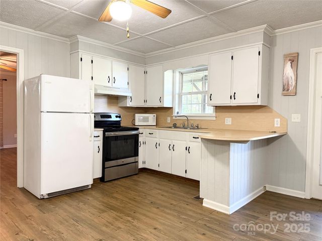 4592 NC 742 Highway S, Wadesboro, NC 28170