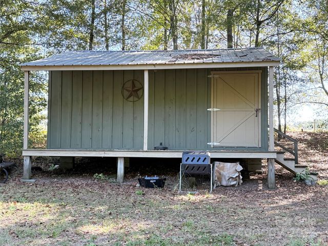 4592 NC 742 Highway S, Wadesboro, NC 28170