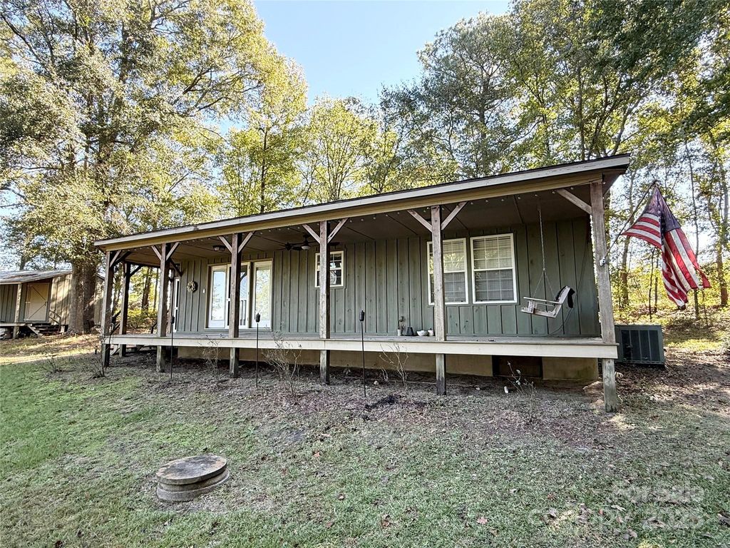 4592 NC 742 Highway S, Wadesboro, NC 28170