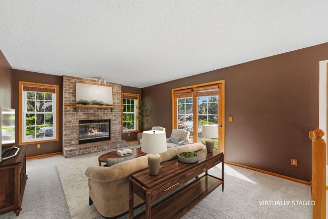 8020 Hidden Court, Chanhassen, MN 55317