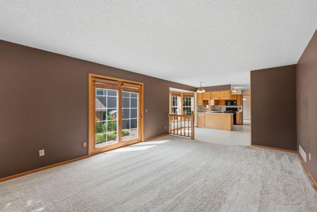 8020 Hidden Court, Chanhassen, MN 55317