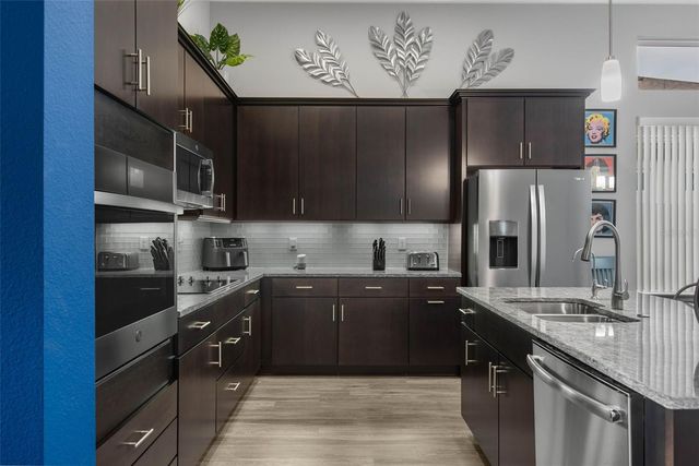 807 CREEKWOOD DRIVE, Ormond Beach, FL 32174