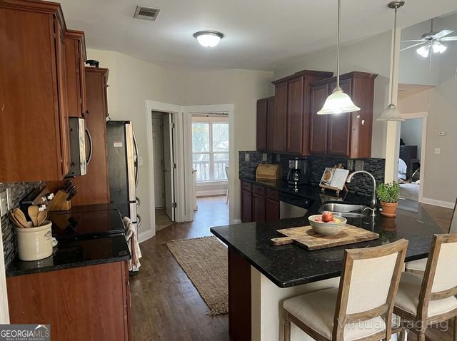 164 Laura Lane, Commerce, GA 30529