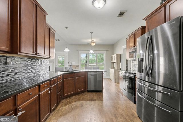 164 Laura Lane, Commerce, GA 30529