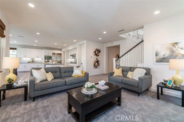 101 Windswept, Irvine, CA 92618
