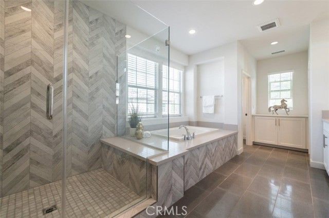 101 Windswept, Irvine, CA 92618