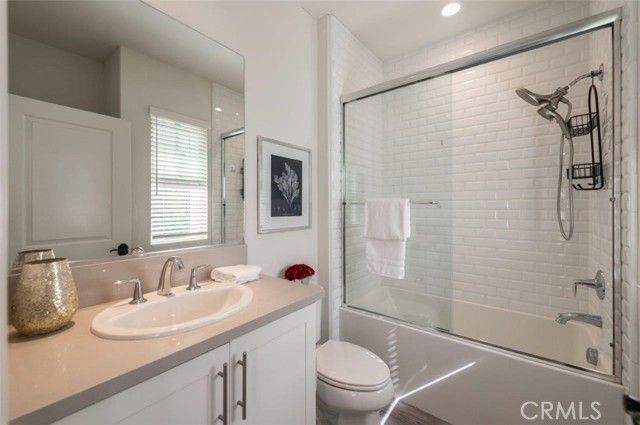 101 Windswept, Irvine, CA 92618