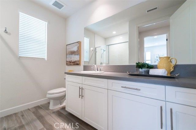 101 Windswept, Irvine, CA 92618
