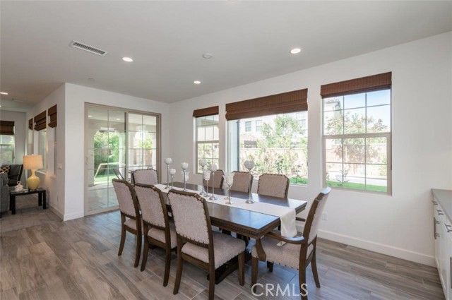 101 Windswept, Irvine, CA 92618