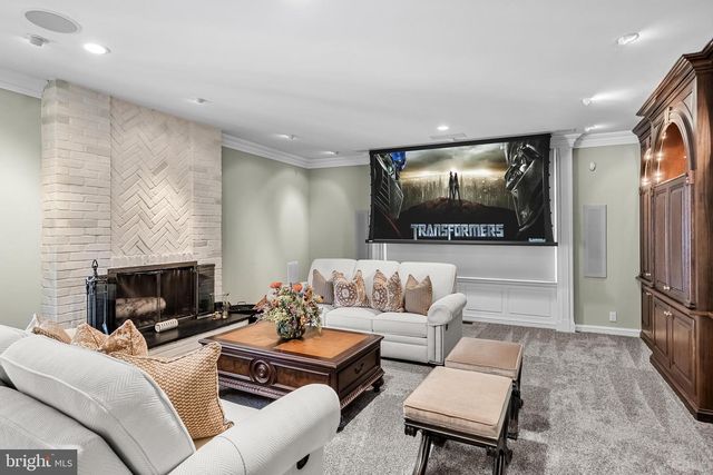 45 E RIDING DR, Cherry Hill, NJ 08003