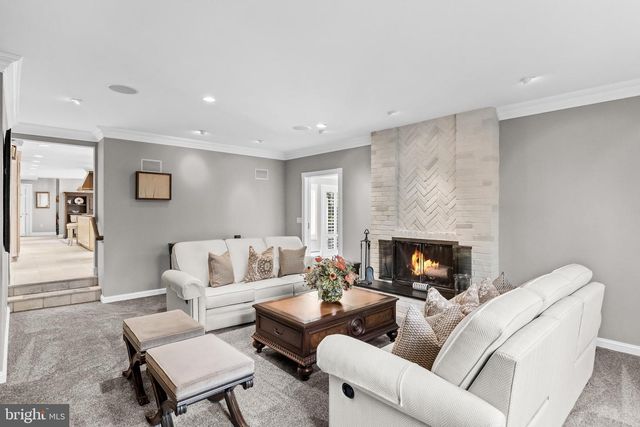 45 E RIDING DR, Cherry Hill, NJ 08003