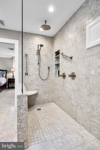 45 E RIDING DR, Cherry Hill, NJ 08003