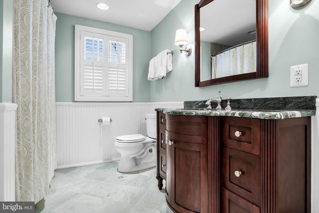 45 E RIDING DR, Cherry Hill, NJ 08003