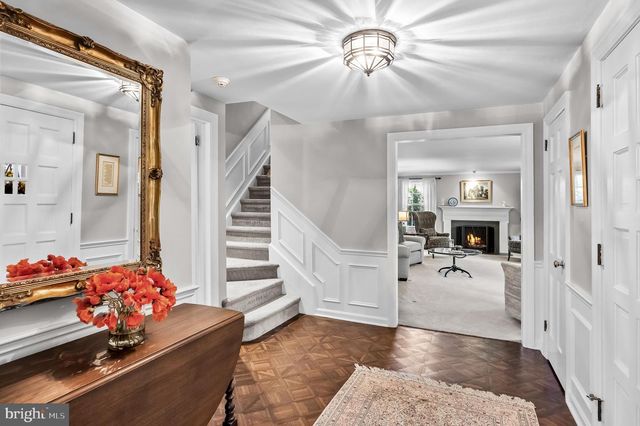 45 E RIDING DR, Cherry Hill, NJ 08003